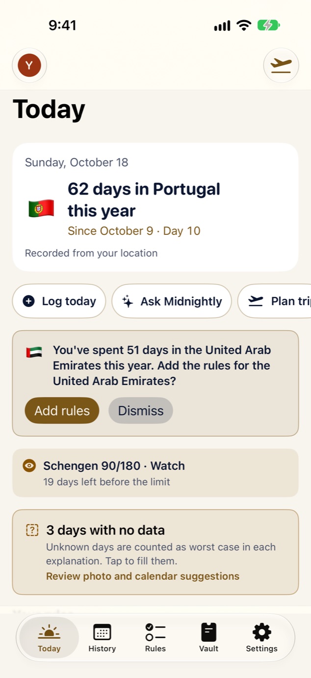 Midnightly Today screen: 62 days in Portugal this year, since 9 October, with a prompt to add rules for the United Arab Emirates and a Schengen 90/180 watch showing 19 days left before the limit.